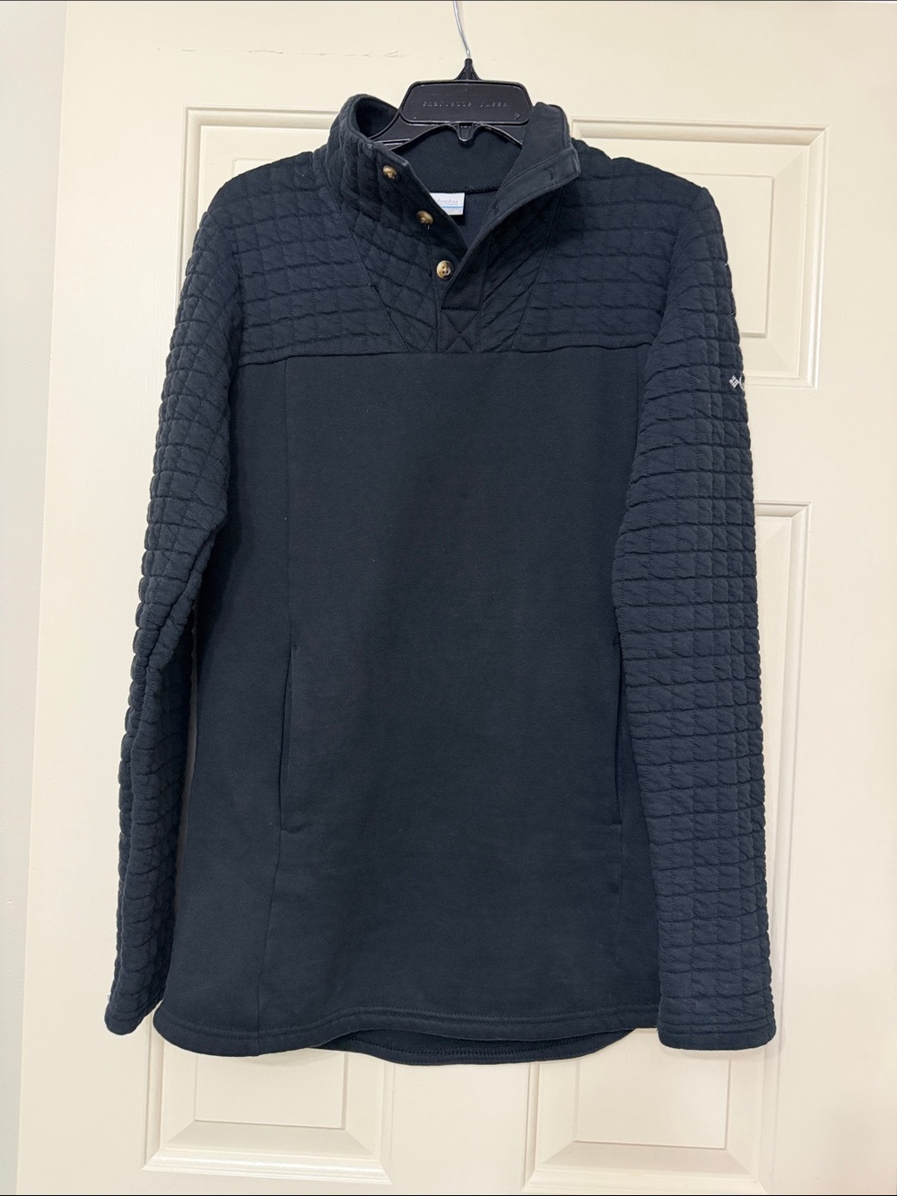 Columbia Black Quilted Snap-Neck Pullover